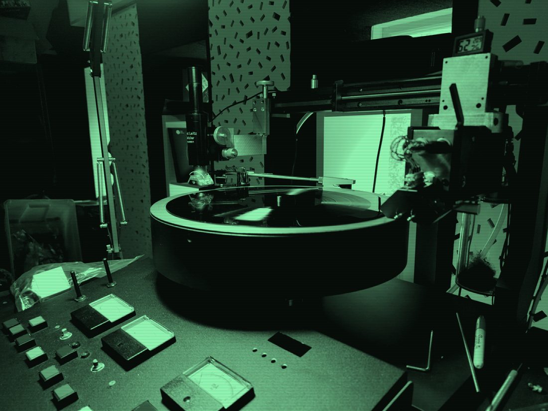 The cutting lathe in the Darkroom Dubs cutting room